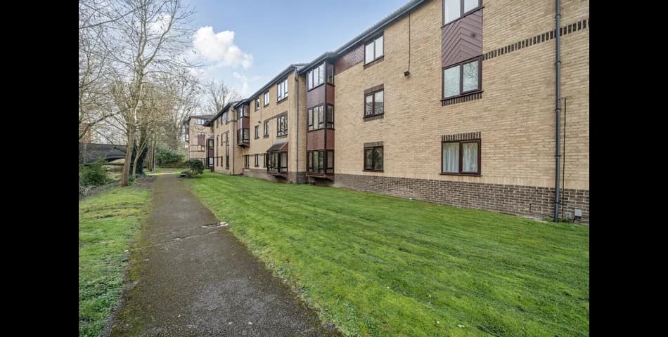 Property Image 0