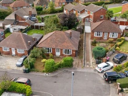 11 Twyford Close