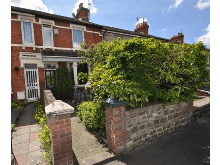 3-Bed Mid-Terraced Family Home in need of complete modernisation